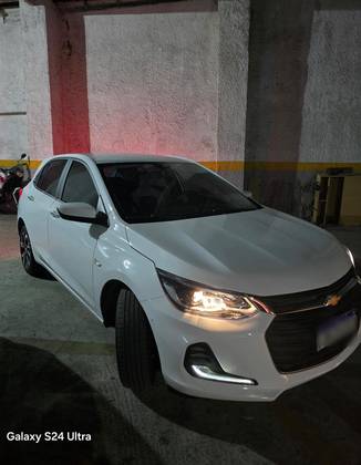 CHEVROLET ONIX 1.0 TURBO FLEX PREMIER AUTOMÁTICO CHEVROLET ONIX 1.0 TURBO FLEX PREMIER AUTOMÁTICO